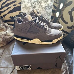 Air Jordan 4 RetroSP  x A Ma Maniere Mid Violet Ore size 13 Shoes